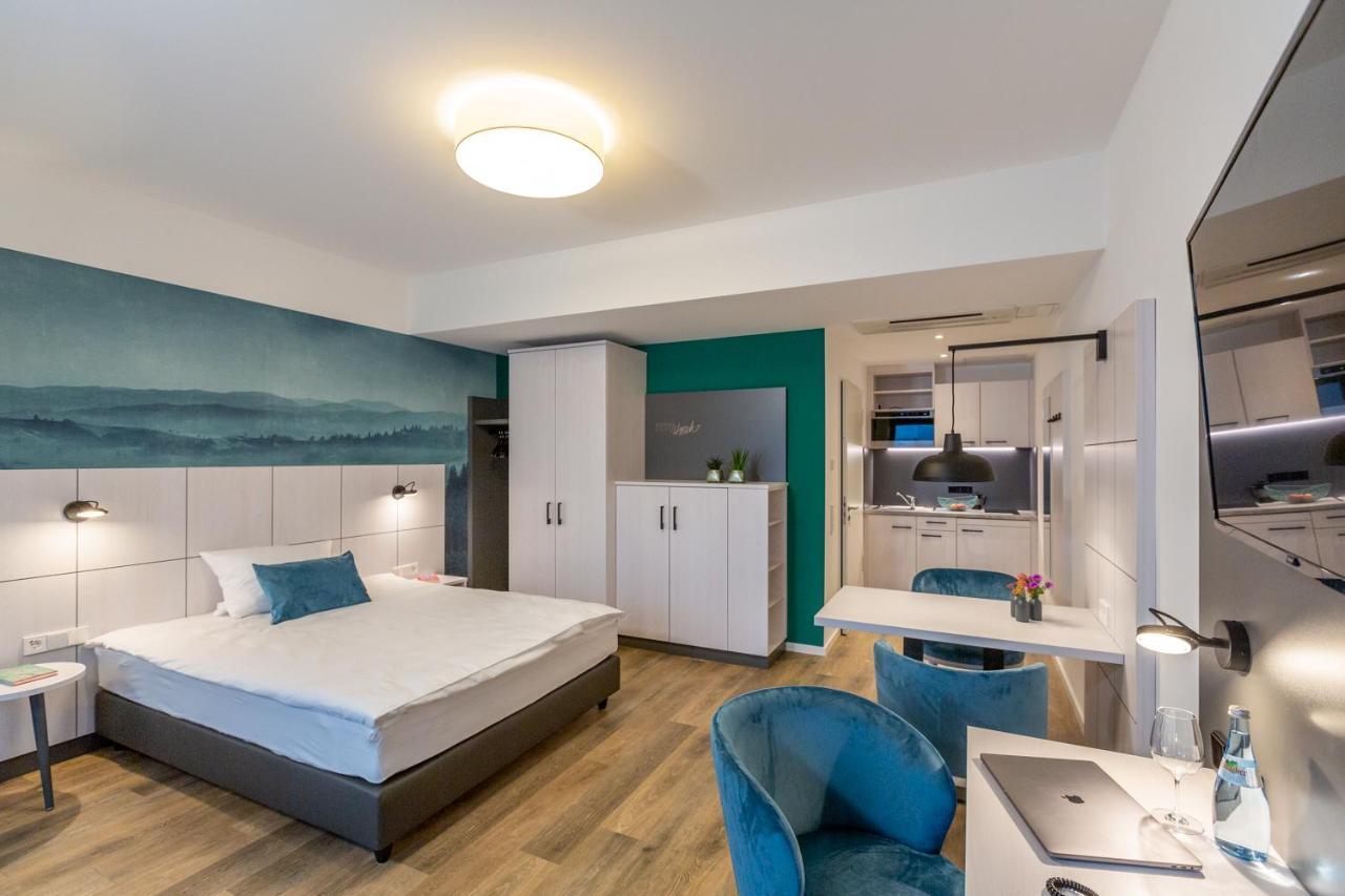 Apartment Boardinghouse Hirsch - In Kork